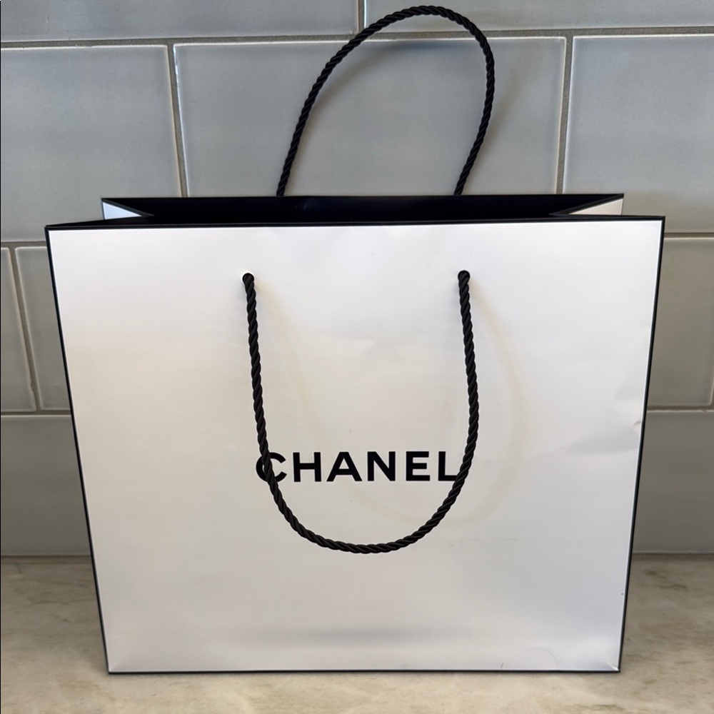 Chanel White and Black Shopping Bag